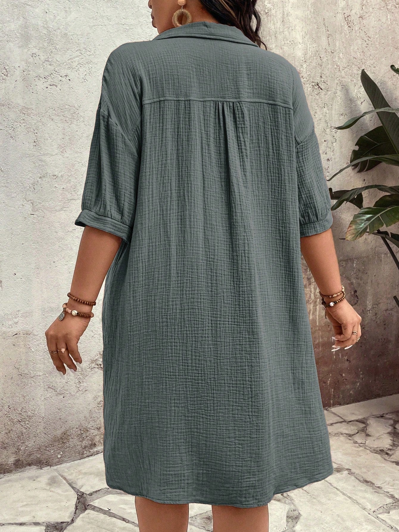 Vestido feminino tipo chamise plus size Daniela