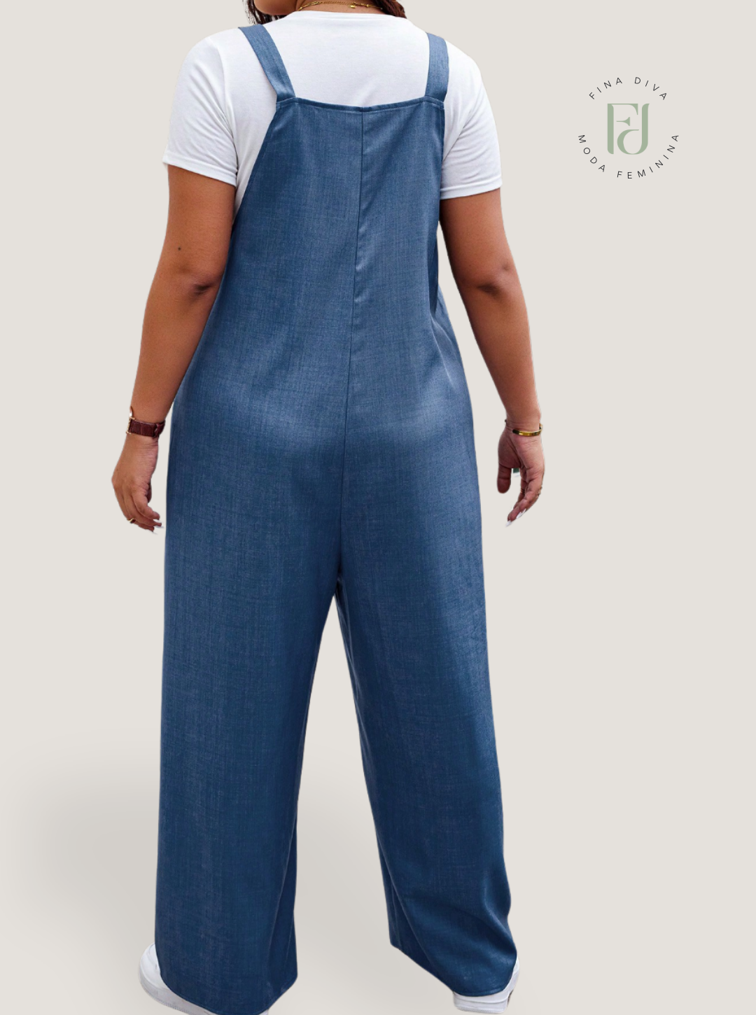 Macacão feminina com Bolsos Duplos Sem Camiseta plus size Dominique.