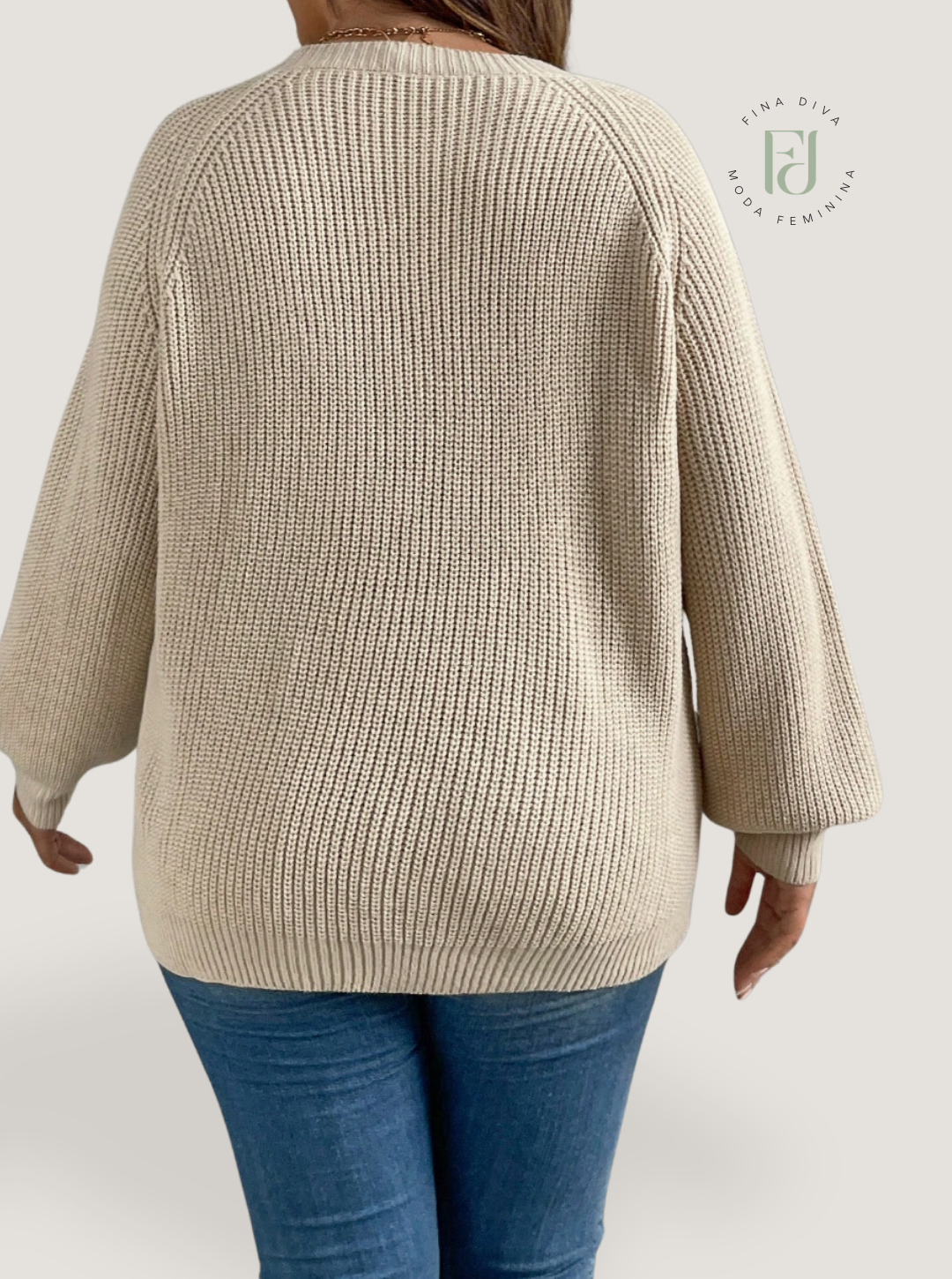 Suéter Feminino com Bordado de borboleta plus size Giorgia