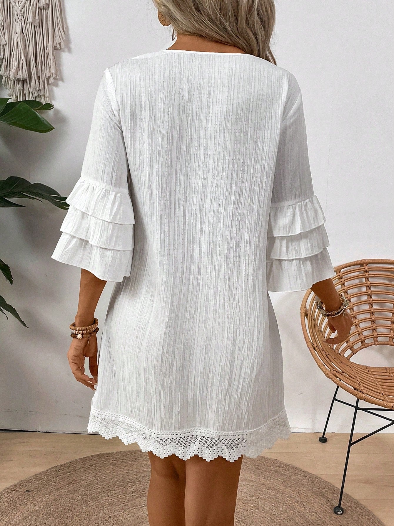 Vestido feminino branco manga 3/4 Andreia.