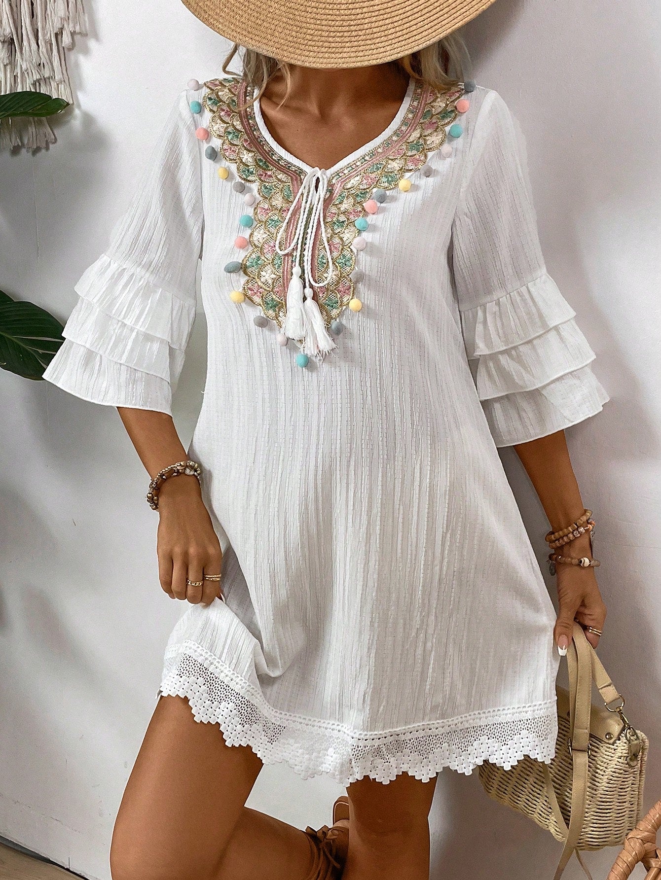 Vestido feminino branco manga 3/4 Andreia.