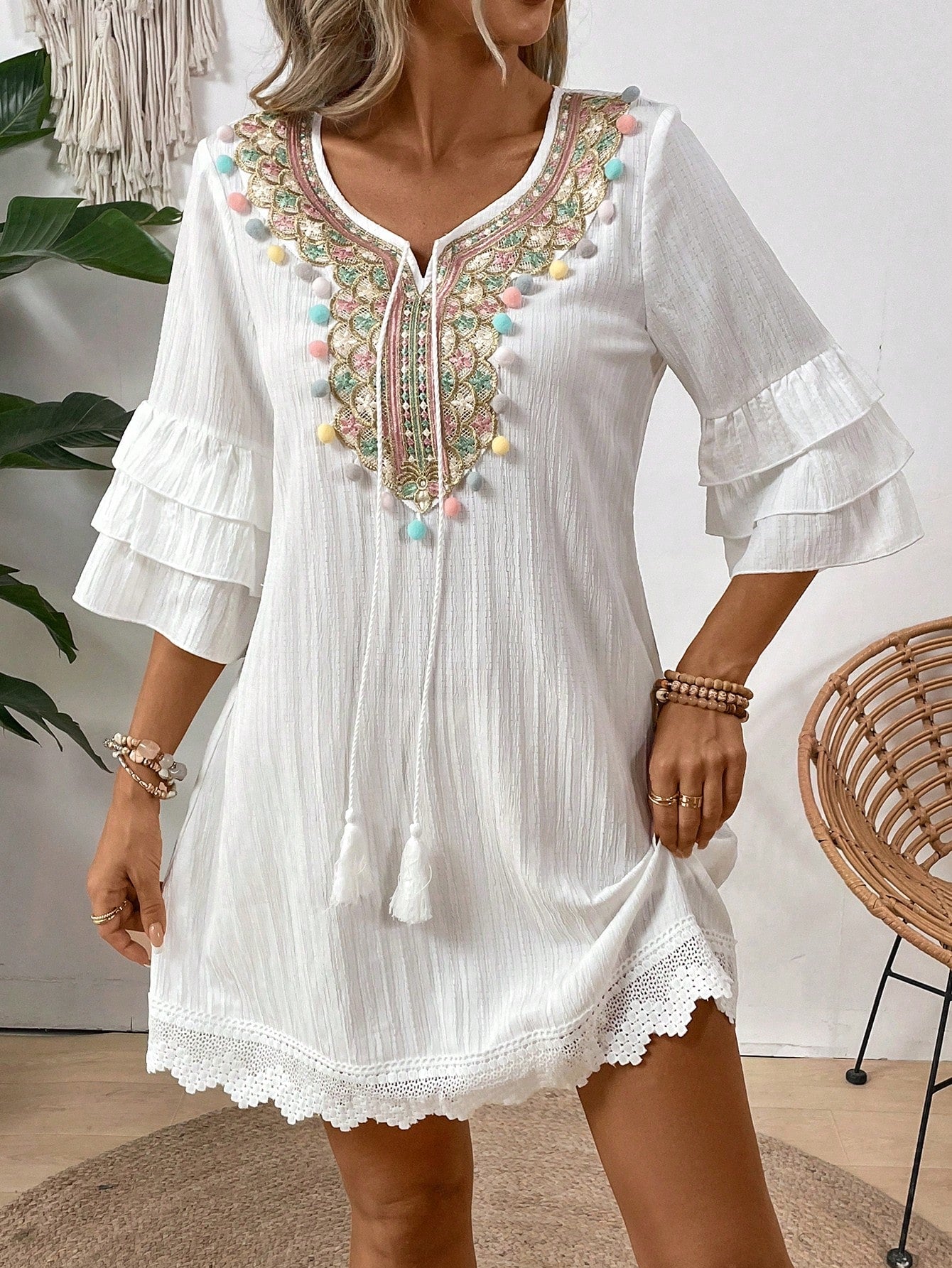 Vestido feminino branco manga 3/4 Andreia.