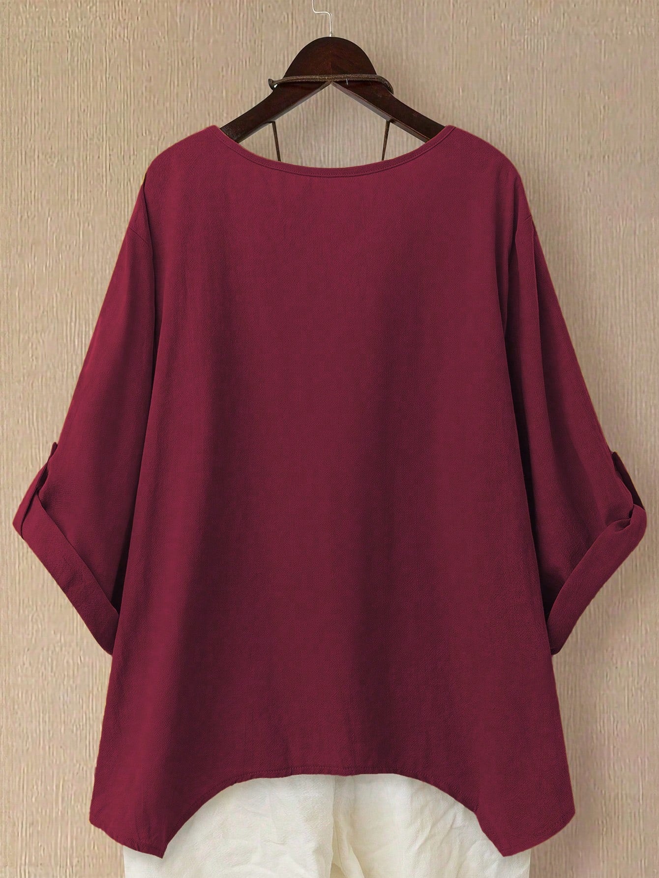 Camisa Feminina de Linho plus size Clarice.