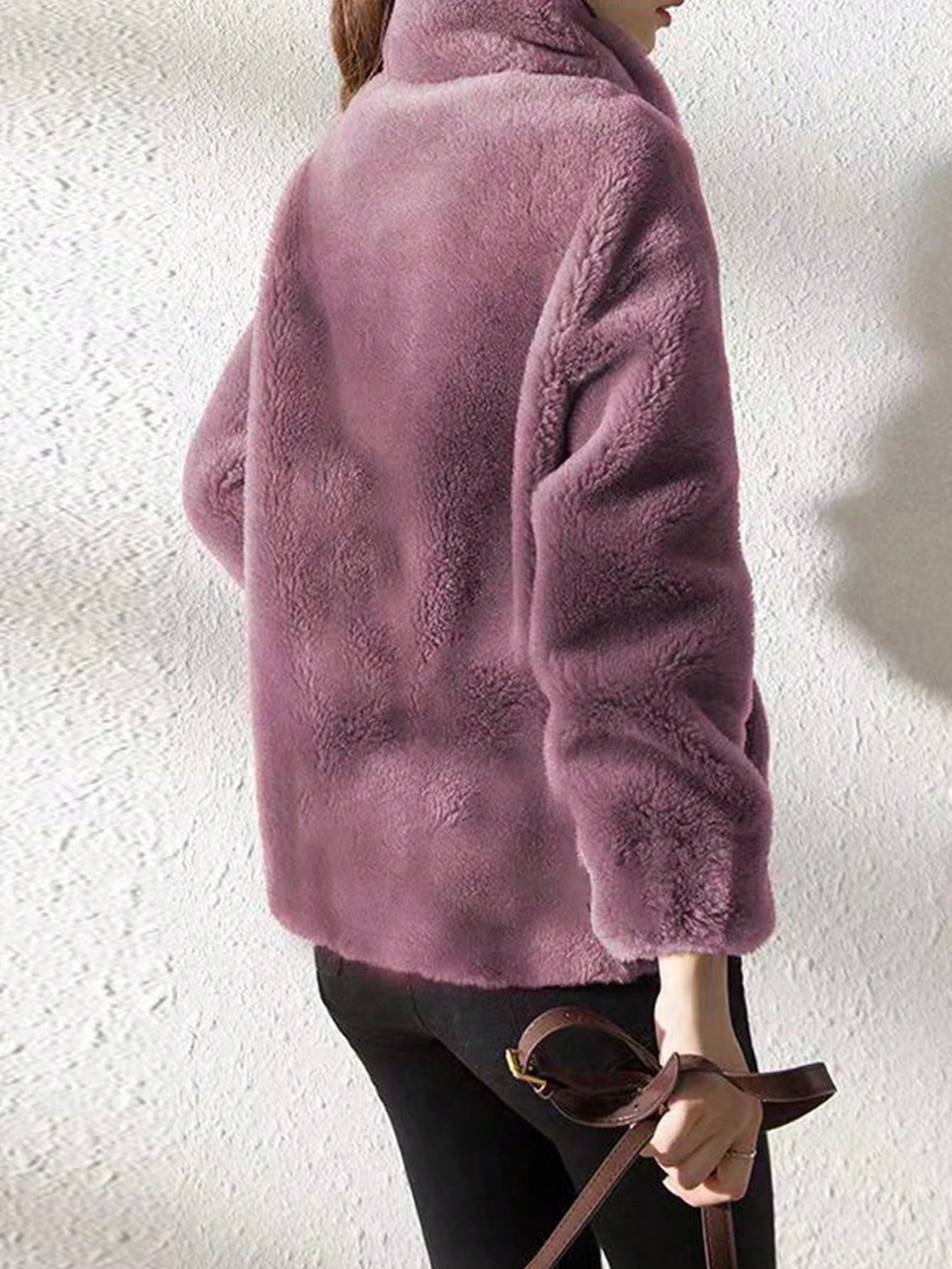 Jaqueta Feminina Veluda Keyla