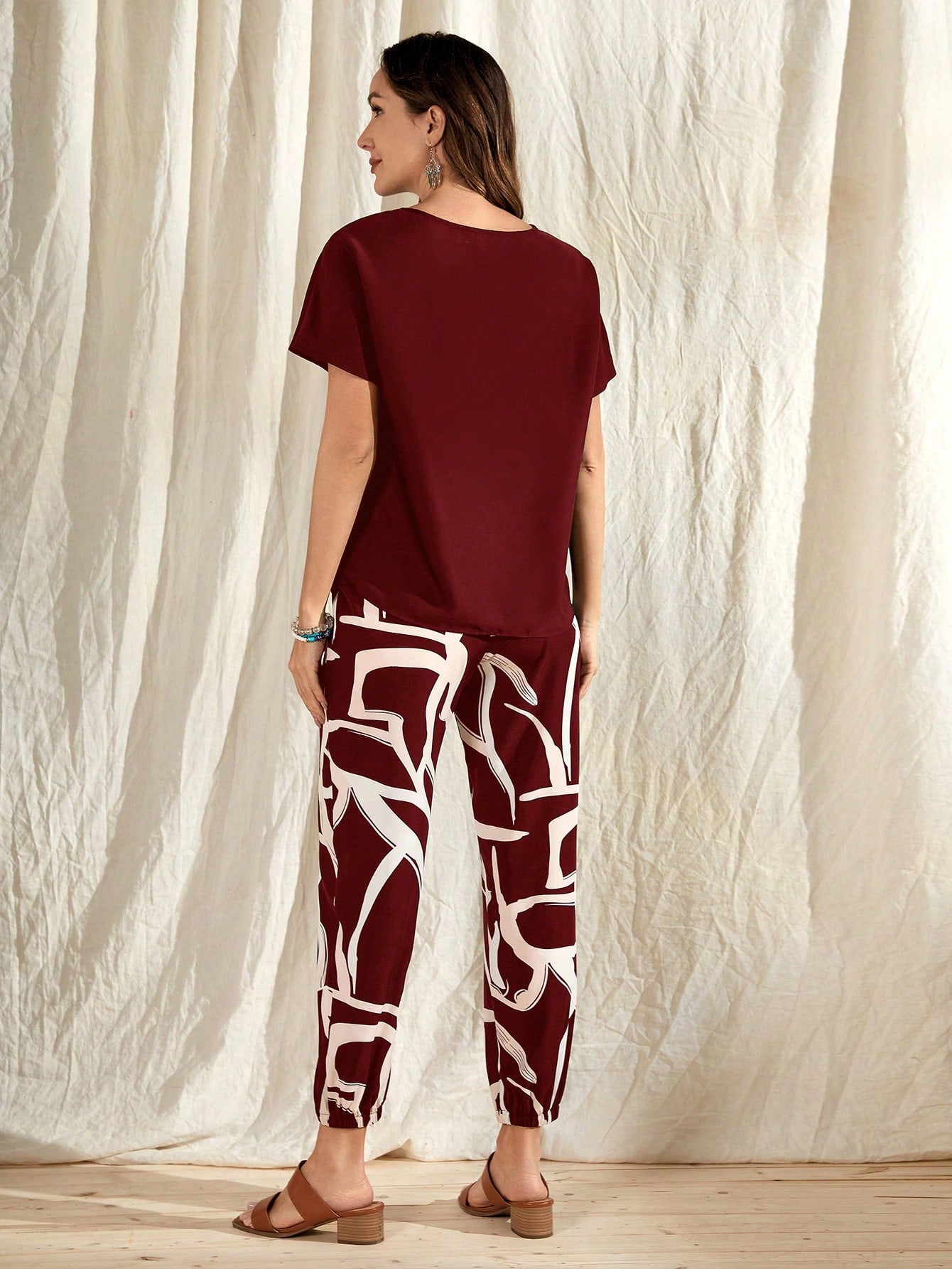 Conjunto Feminino Camisa com Manga Curta e Calça Comprida - Yvette