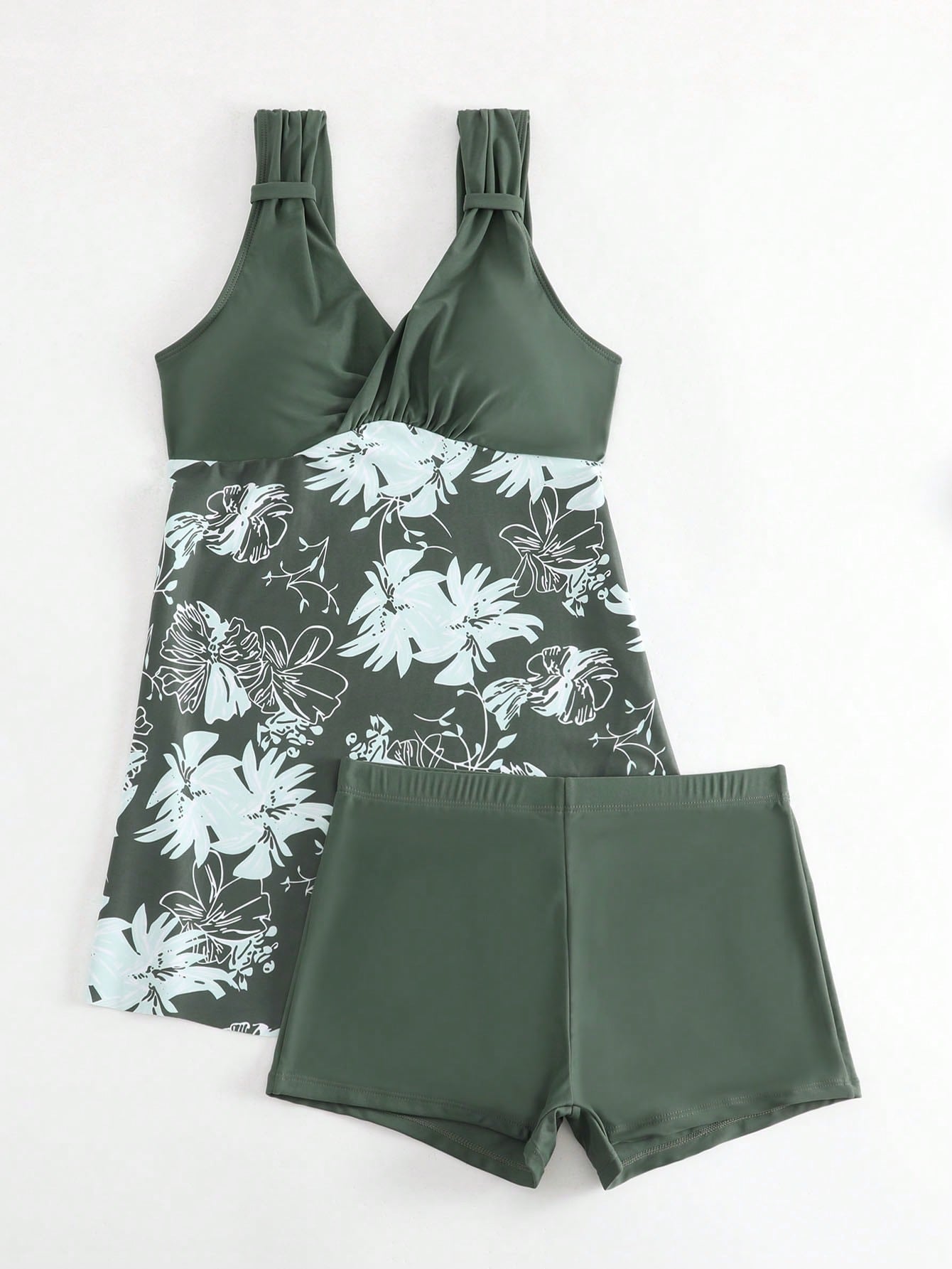 Tankini Feminino Decote V Pequeno Aruba.