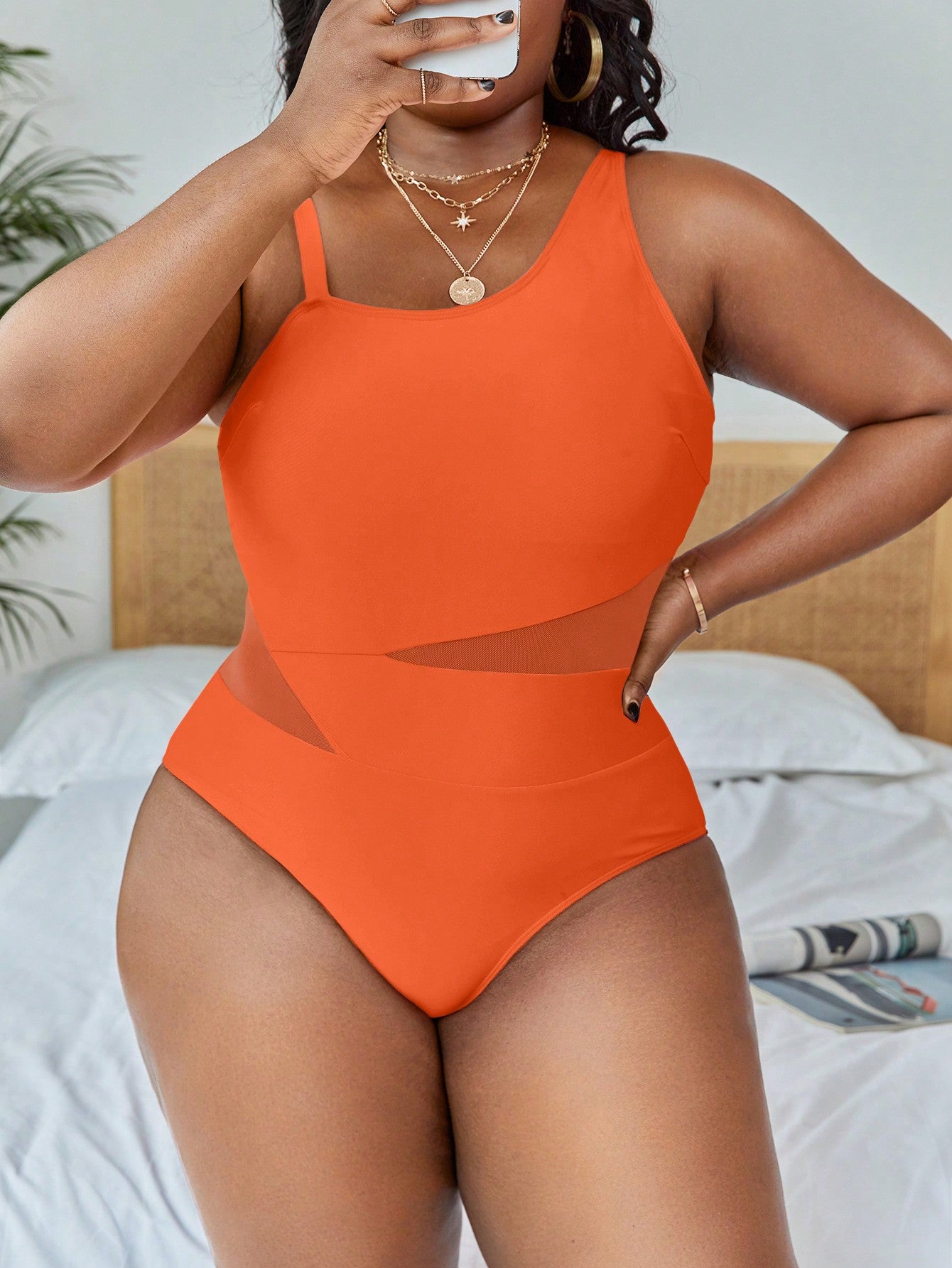 Maiô Feminino com contraste plus size Belinda