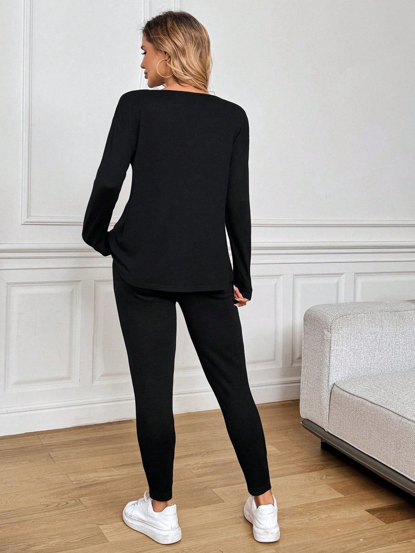 Conjunto Feminino canelado de calça e manga comprida Beatriz.