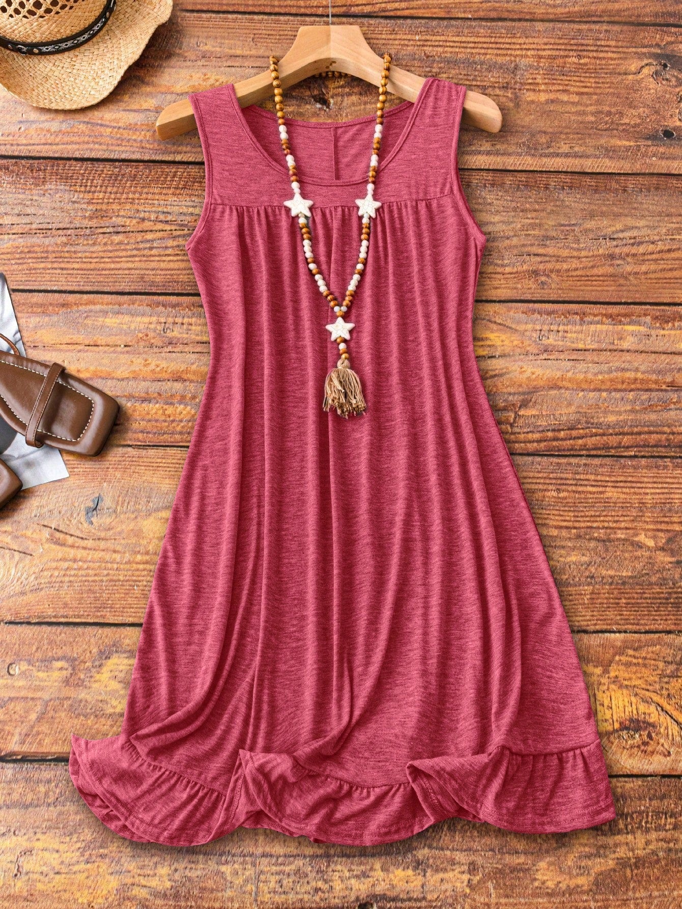 Vestido Feminino confortável plissado sem mangas Plus Size Suzi.