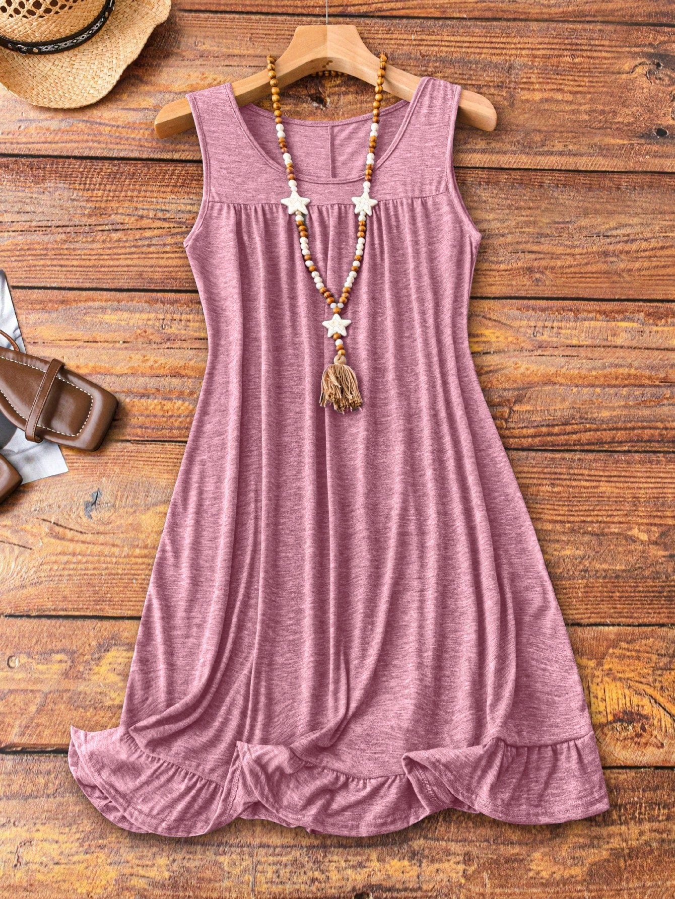 Vestido Feminino confortável plissado sem mangas Plus Size Suzi.