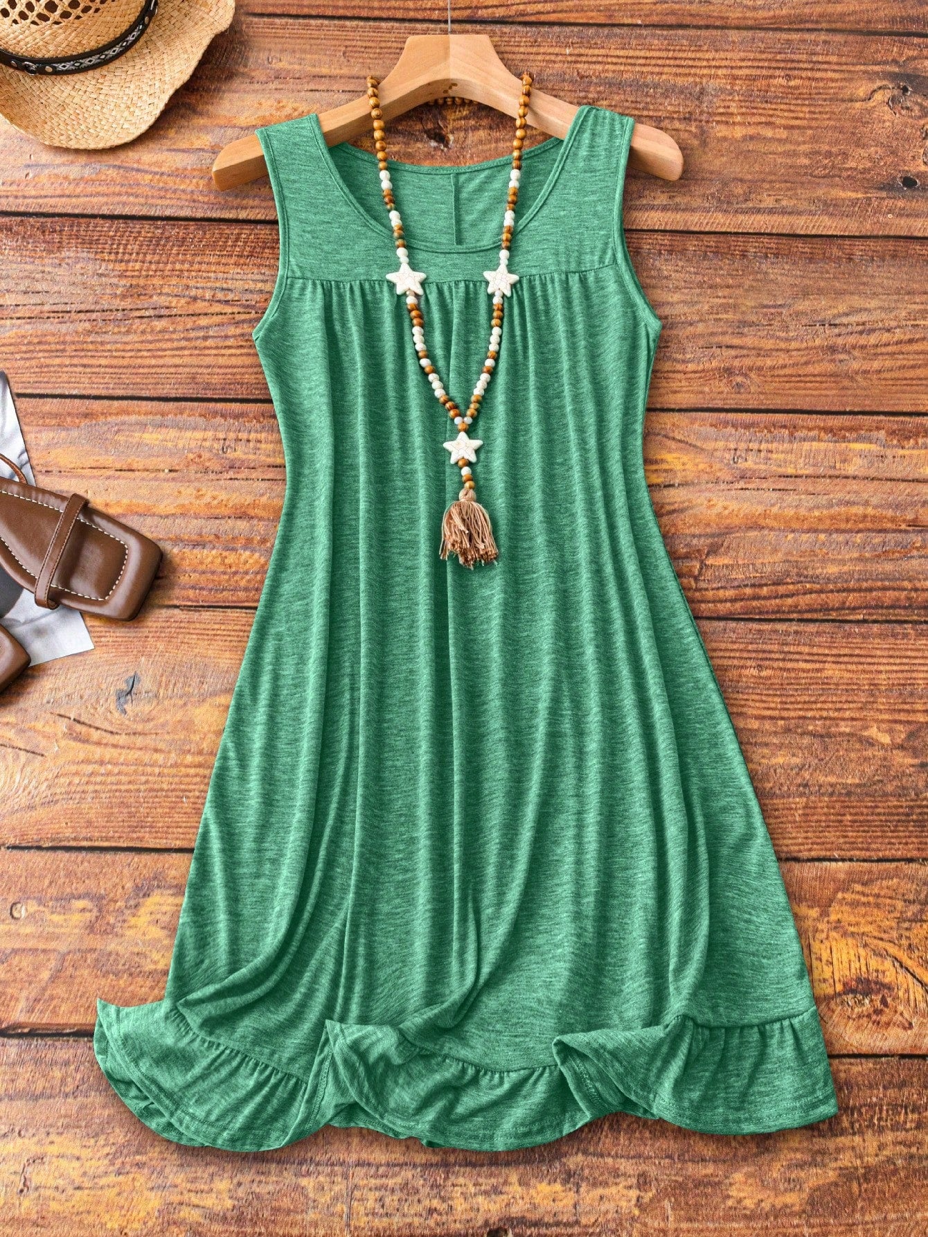 Vestido Feminino confortável plissado sem mangas Plus Size Suzi.