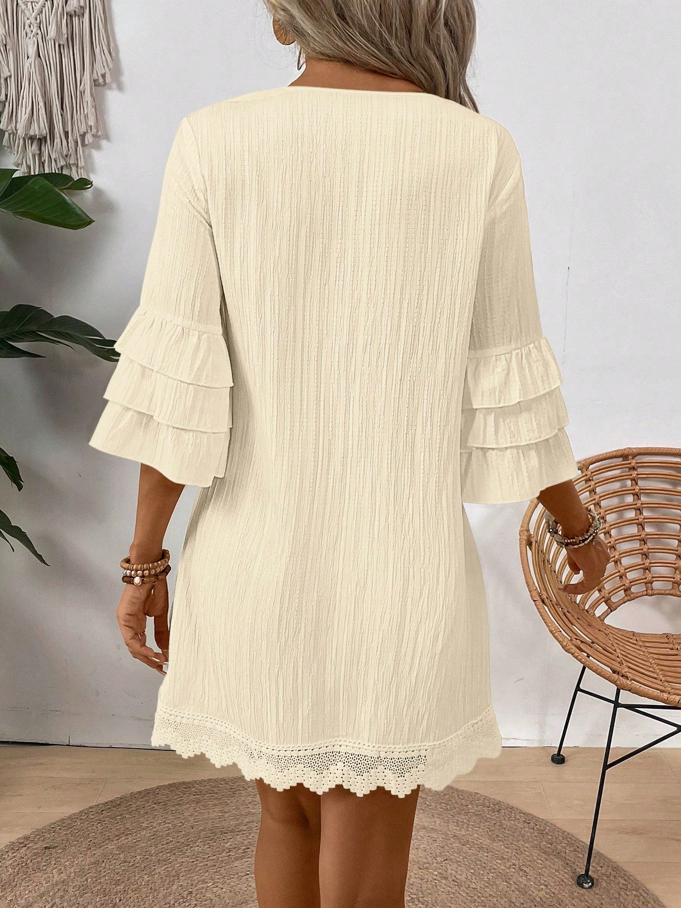 Vestido feminino branco manga 3/4 Andreia.