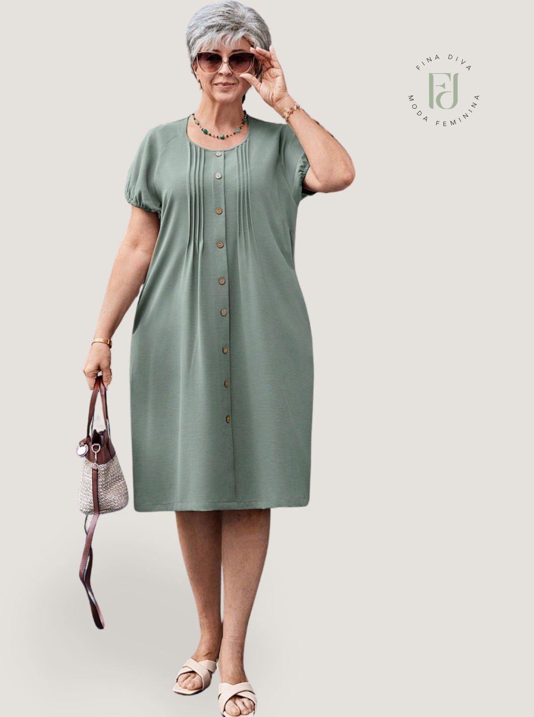 Vestido Feminino pregueado plus size Isadora