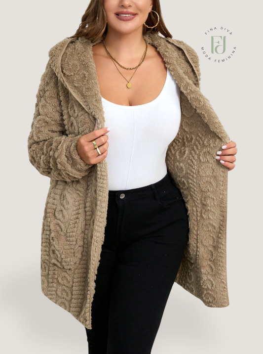 Jaqueta Feminina Reversível com Capuz  Plus Size Paola.